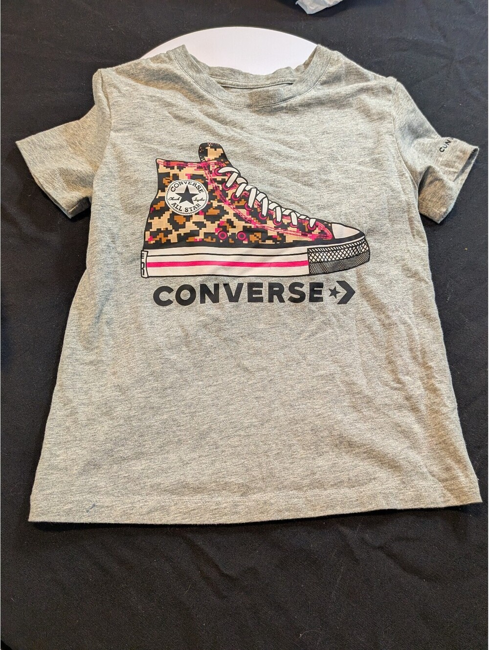 Converse All Star Camo High Top Graphic T-Shirt Kids Size S 8-10 Gray Pink